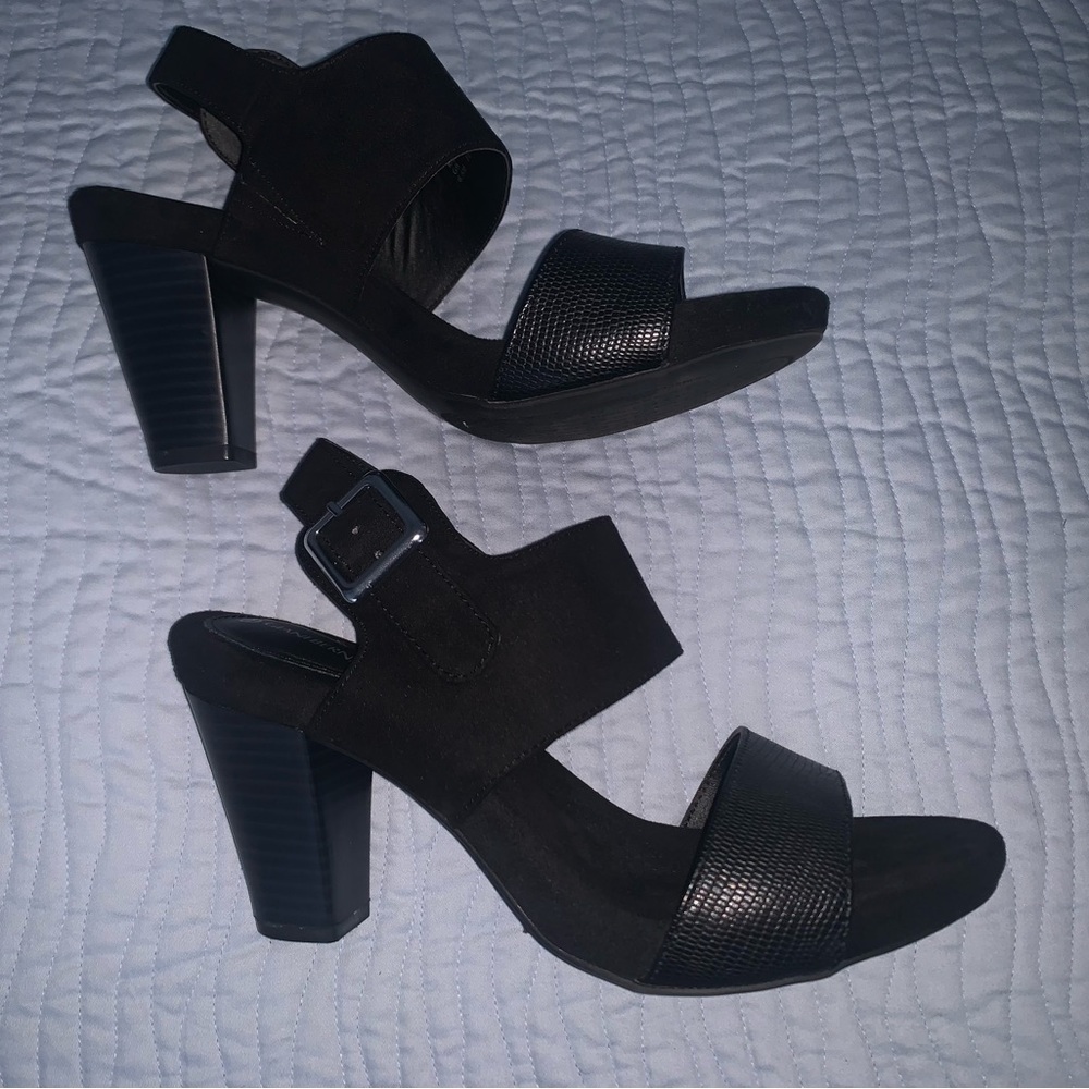 Nice black heeled sandals. 6.5.  Giant Bernini
